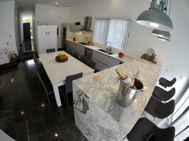 Kitchen, bar and dining